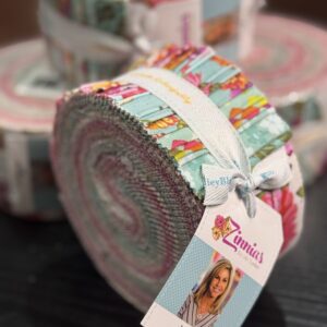 Zinneas 2 1/2" Strips Set